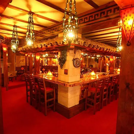 Roman Boutique Hotel 